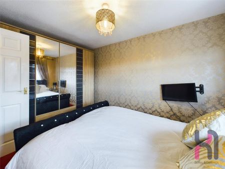 3 bedroom semi-detached house to rent - Photo 2