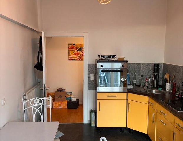 Attraktive 2-Zimmer-Altbauwohnung Wiesbaden Westend - Photo 1