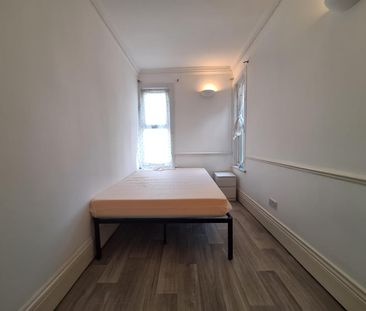 Chingford Road, London E17 - Photo 3
