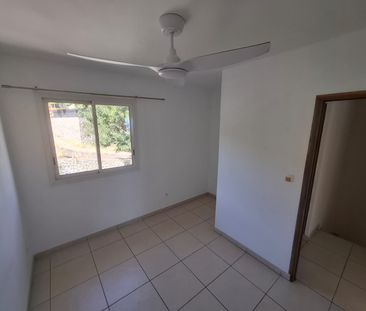 Location Maison 4 pièces 67m² LA POSSESSION 97419 - Photo 6