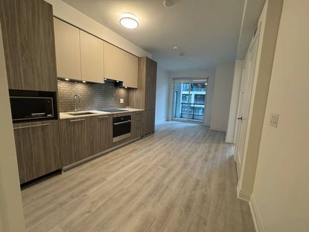 For Lease - 65 Broadway Avenue Unit# 702, Toronto, Ontario - Photo 3