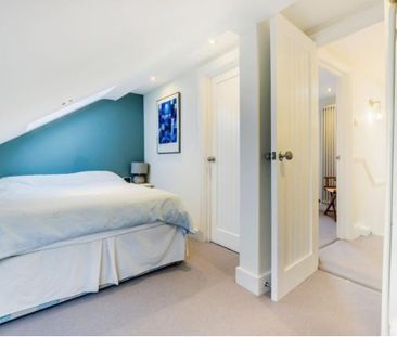 4 Bed Terraced House, Ravensbury Road, SW18 - Photo 6