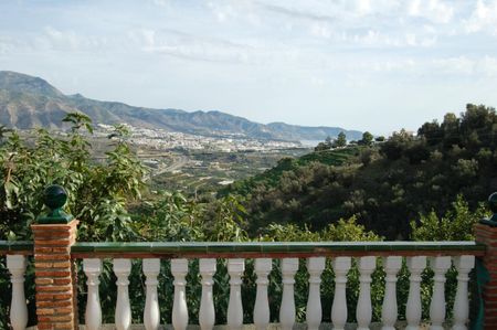 Beautiful Detached Villa With Bedrooms, Private Pool and Nice Views For Long Term Rental - Photo 2