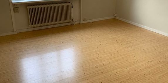 Vallhallagatan 8 - Photo 2