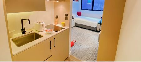 Studio Large - Photo 3