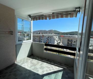 4.5 Zimmerwohnung mit Weitsicht komplett saniert - Photo 6