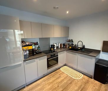 1 Bed Flat, Hoffmans Road, E17 - Photo 6