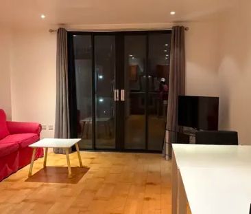1 Bed 1 bath - Photo 1