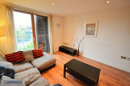 1 bedroom flat to rent - Photo 2