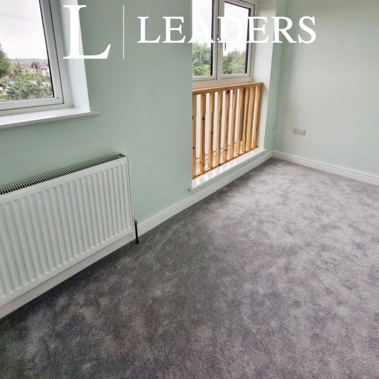 4 bedroom detached house to rent - Photo 1