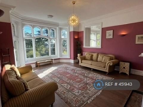 1 bedroom in a house share to rent - Photo 1