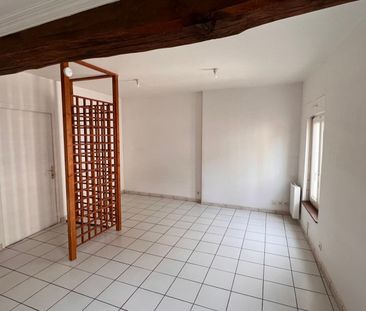 Location Appartement 1 pièce 31m² - Photo 4