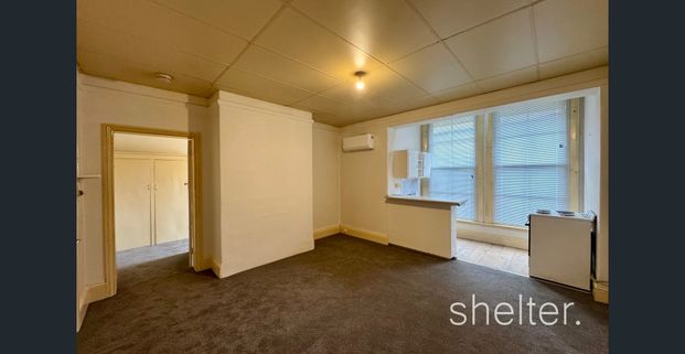 1 Bedroom Rooming House - Photo 1