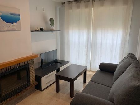 Piso de alquiler en Carrer de Juan Ramón Jiménez, 65, Ensanche - Río Júcar - Photo 3