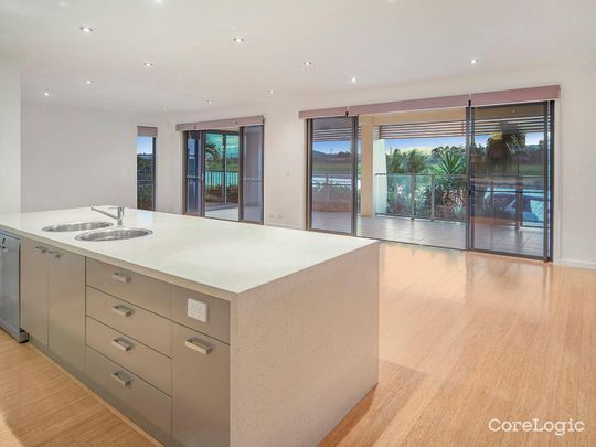 20 North Bank Court, Helensvale QLD 4212 - House For Rent | Domain - Photo 1