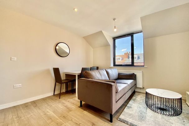 2 bedroom apartment to rent - Photo 1