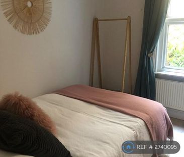 2 bedroom maisonette to rent - Photo 3