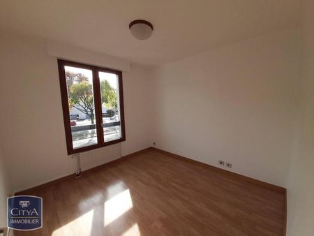 Location Appartement 2 pièces 47m² CHAMBERY 73000 - Photo 4