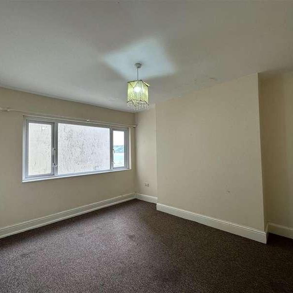 Eastborough, Scarborough, YO11 - Photo 1