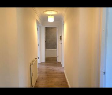 3 Bed Flat, Canting Way, G51 - Photo 4