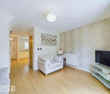 Stephenson Grove, Rainhill, L35 - Photo 1