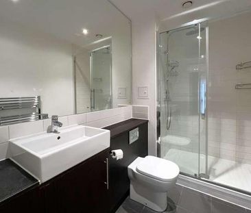 Addlestone, Surrey, KT15 - Photo 4