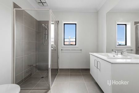 14 Brushtail Street, Mambourin VIC, Belconnen - Photo 5