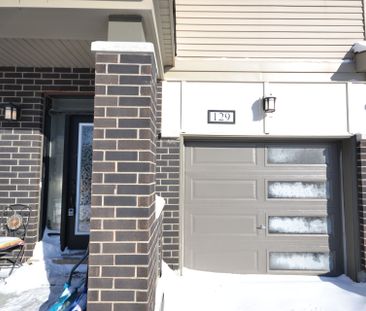 For Lease - 129 Pictou Crescent, Kanata, Ontario - Photo 3