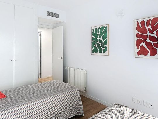 3 room luxury Flat for rent in Valencia, Spain - Photo 1