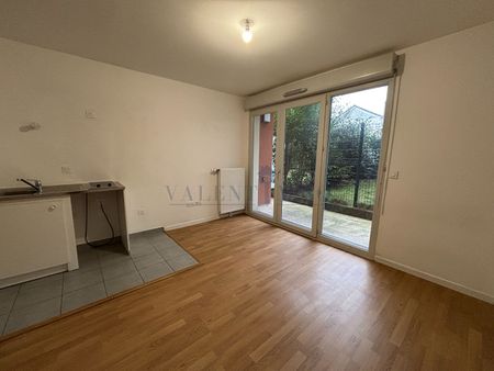 Location Appartement 1 pièce 21m² - Photo 3