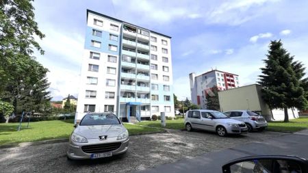 Pronájem bytu 2+1 s balkonem v Brumově- Bylnici - Fotografie 3