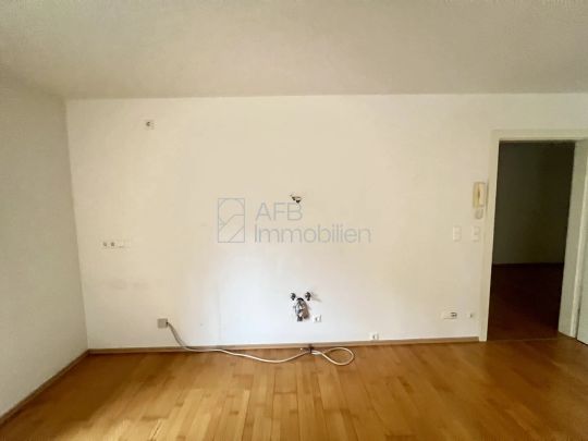 Zentral gelegene 2-Zimmer-Genossenschaftswohnung in Wies mit kleiner Terrasse - Photo 1