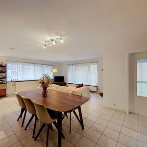 Huis te huur in Ciney voor € 1.280 met 4 slaapkamers - Foto 2