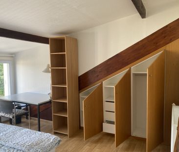 Location Appartement 1 pièce 13m² BURES SUR YVETTE 91440 - Photo 2