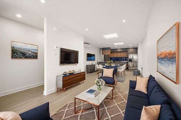 6847 Rue St-Hubert, H2S 2M7, H2S 2M7, Montréal - Photo 1