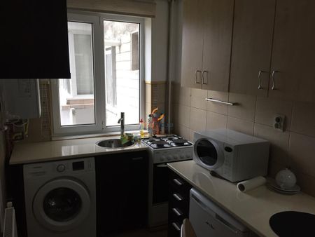 Ultracentral cu Centrala Parcul Botanic Medicina - Fotografie 2