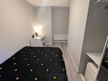 Portland Grove – Room 3 - Photo 4