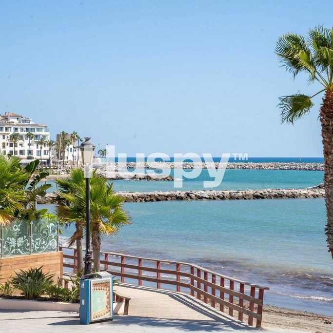 2 bedroom luxury Flat for rent in Marbella, Andalusia - Foto 1