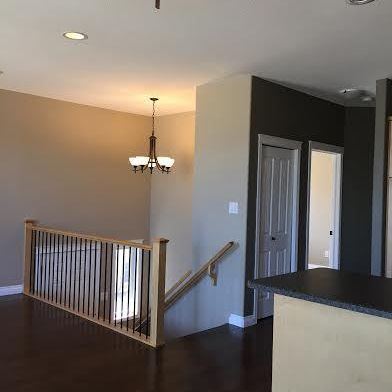 Martensville - 3 Bedroom/2 Bathroom - 112 Hiebert Cres - Photo 1