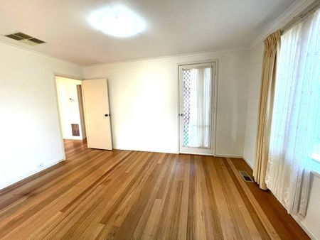 3 Holberry Street, NUNAWADING - Photo 4