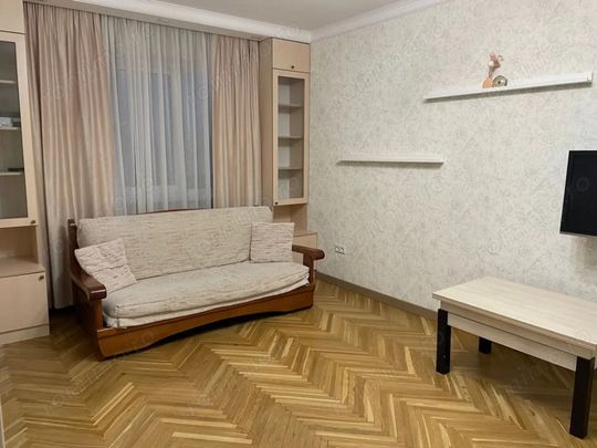 Garsoniera mobilata si utilata in zona Garii de Nord - Fotografie 1