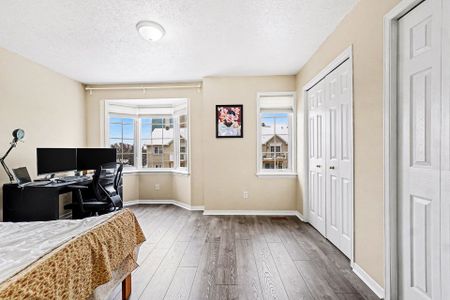 For Lease - 112 Centrepointe Drive Unit# C, South of Baseline to Knoxdale, Ontario - Photo 3