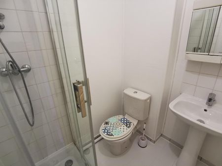 Location Appartement 2 pièces 25m² TALENCE 33400 - Photo 4