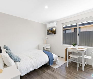 Spacious Ensuite Rooms in Byford in modern co - living house ! 🧳 Mo... - Photo 4