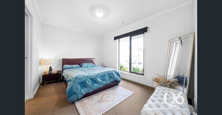 Family living in the heart of Thornhill Park - Photo 4