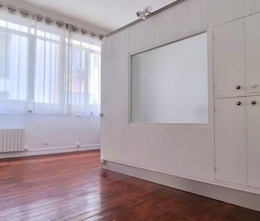 GRAND STUDIO - CENTRE VILLE - Photo 2