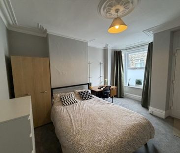 83 Burns Road, Crookesmoor - Photo 4