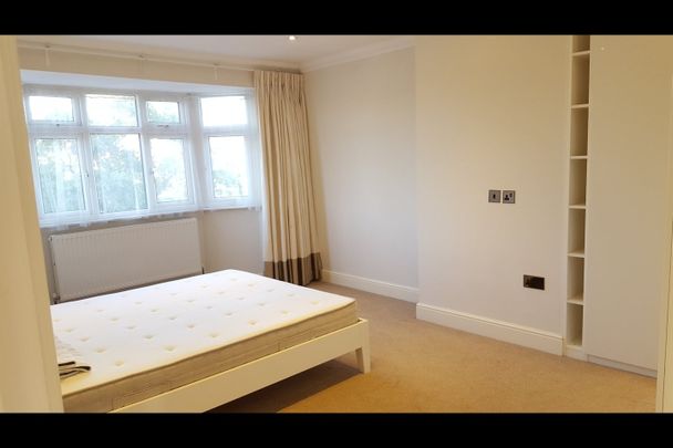 4 Bed Semi-Detached House, Clarendon Road, W5 - Photo 1