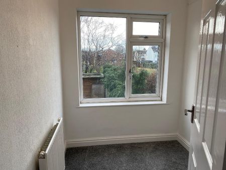 3 Bedroom Terraced House To Rent - Photo 4