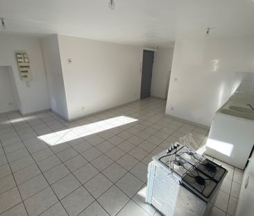 Studio à louer à Satillieu - Photo 4